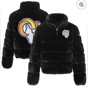 NFL Women's Cuce Black Los Angeles Rams
Faux Fur Full-Zip Bomber Jacket